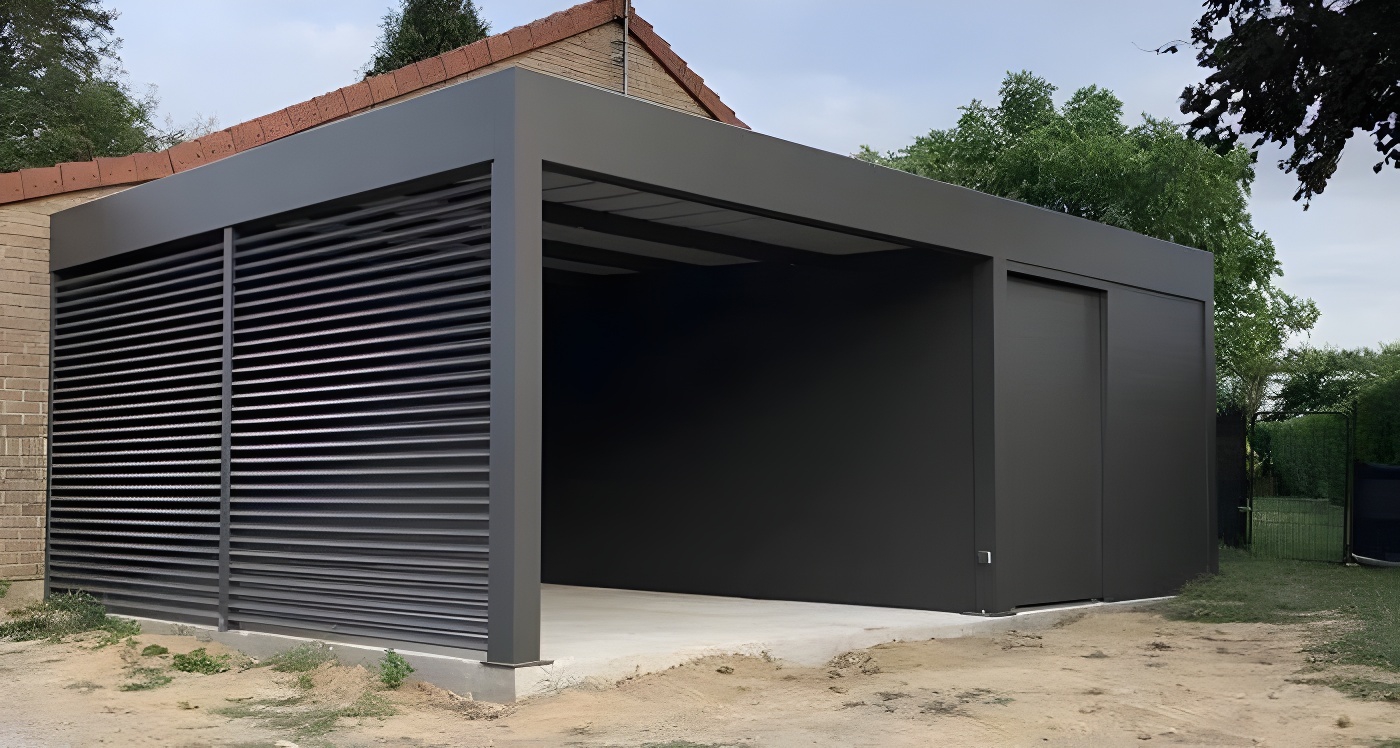 Двускатный автонавес для дачи